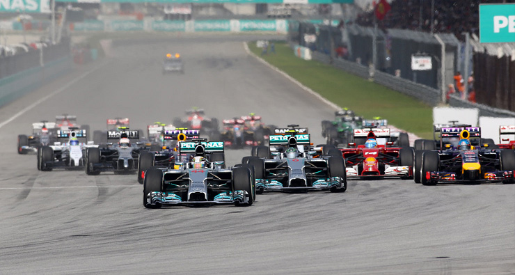Старт Гран-при Малайзии. Фото «Ред Булла»