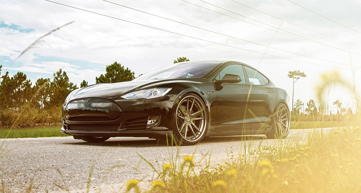 Tesla Model S. Фото с сайта flickr.com/advance1