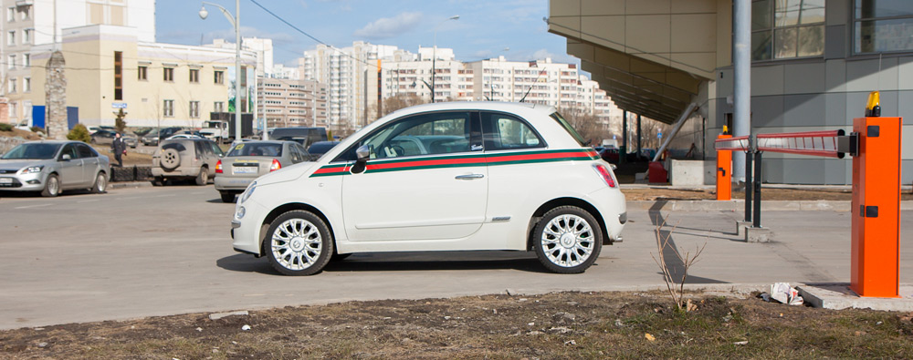 Fiat 500 Gucci. Фото «Карпикса»